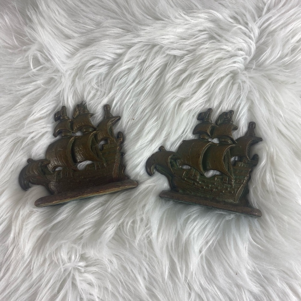 Vintage pirate nautical 1928‎ bookends office library